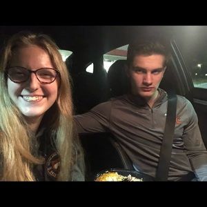 Meet your Posher, Vivian